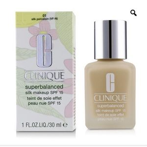 Clinique Superbalanced Silk Makeup 09 Sand (M-N)